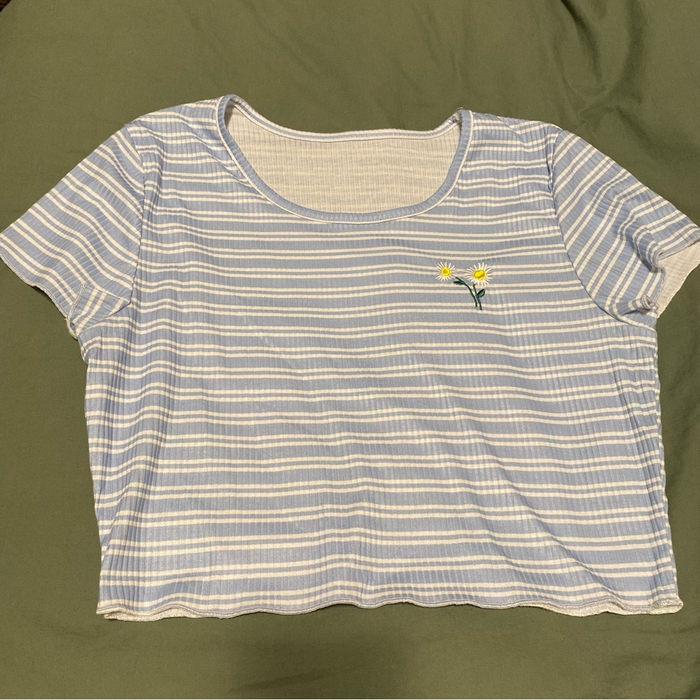 Crop top bundle - Picture 7 of 15